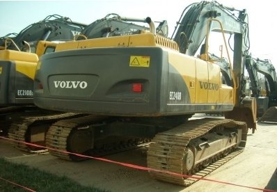 大型项目现场中的碎石机高效运转